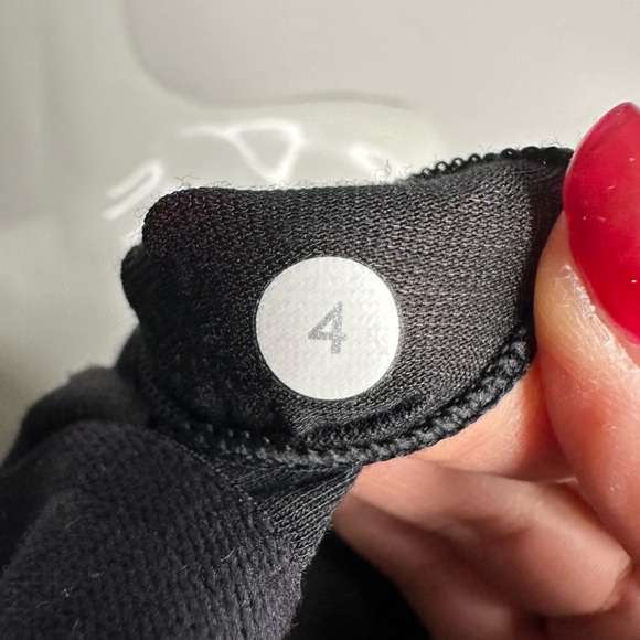 Lululemon | Womens Black Mesh Panel Racerback Active Workout Tank Top Sz 4 - Picture 10 of 11